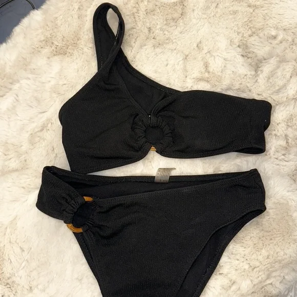 Two piece black bikini - Picture 2 of 5